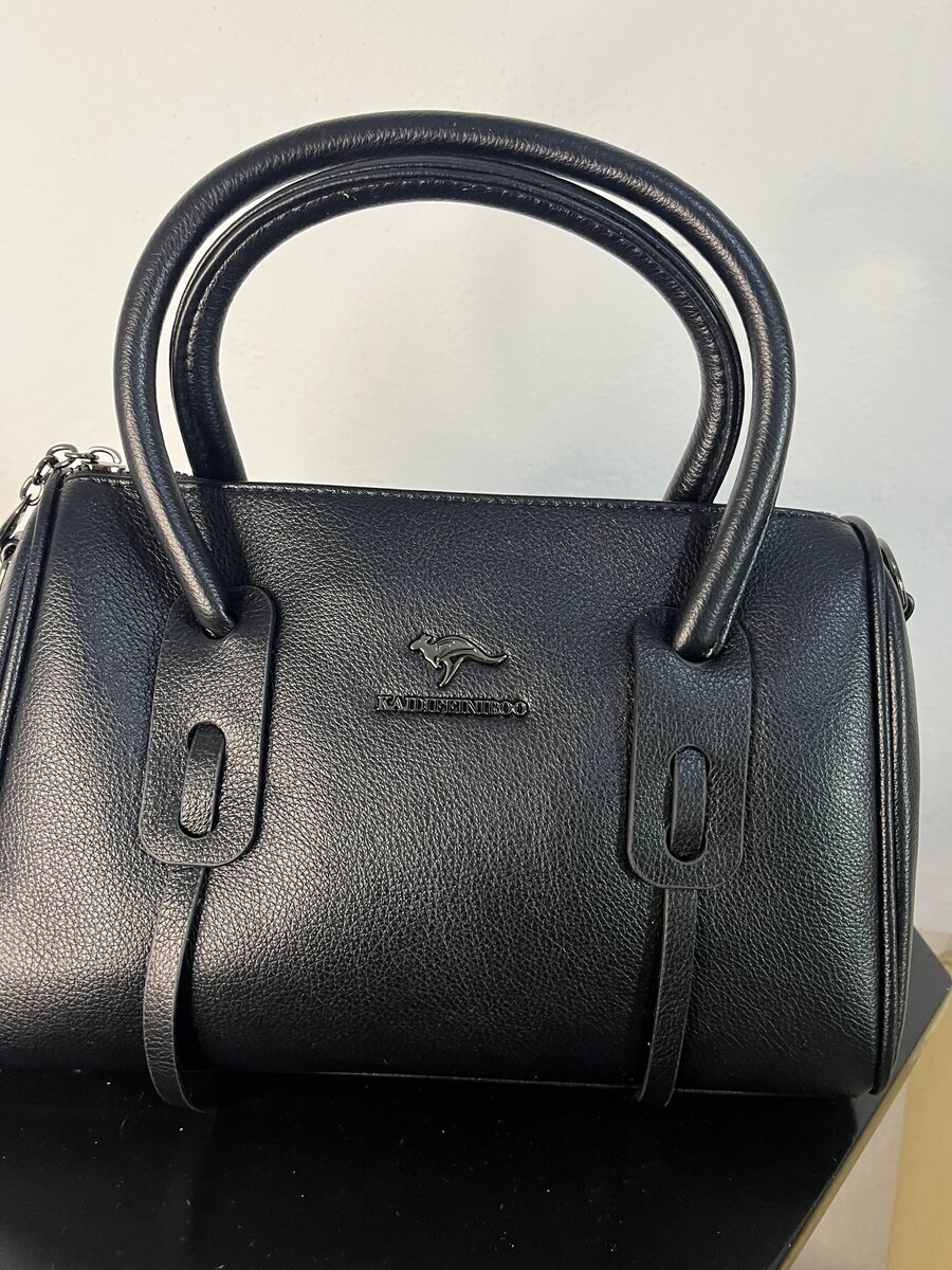 Sac à main en cuir élégant