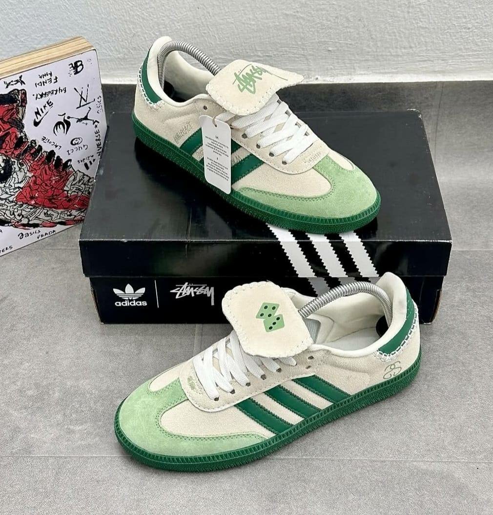 Chaussures adidas originales