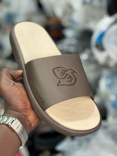 Claquettes confortables