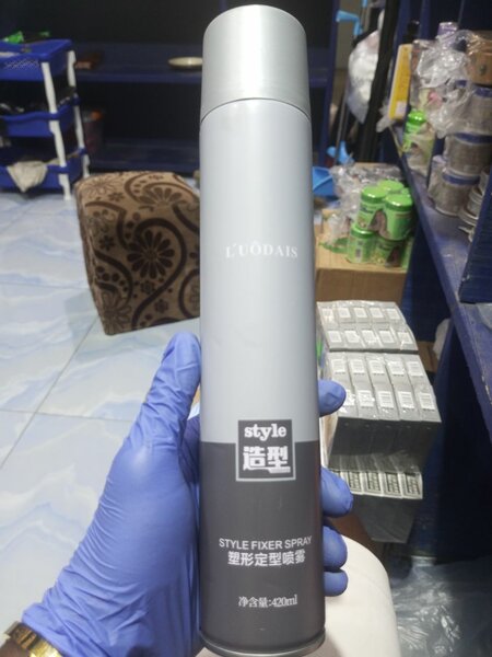 Lac fixateur de Coiffure 420ml