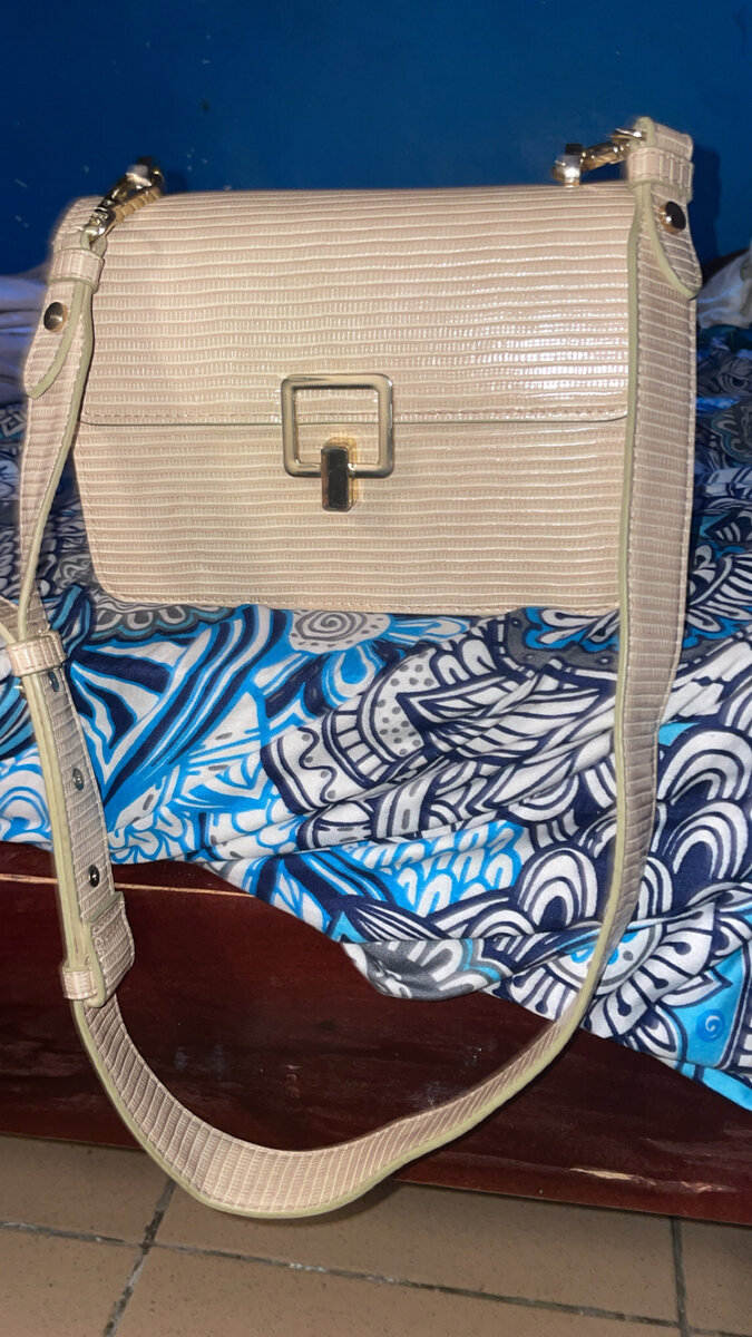 Sac Bandoulière Beige Élégant