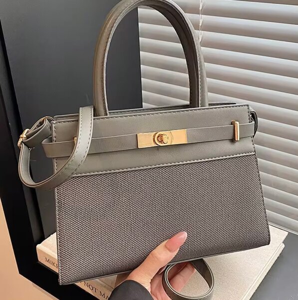 Sac à main élégant en cuir