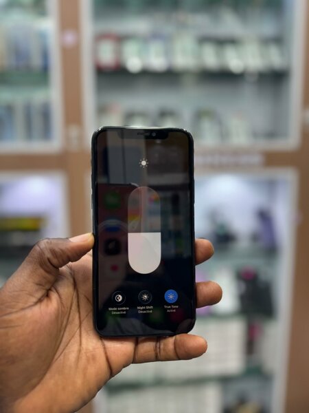 iPhone 11 Pro Max 64GB Vert