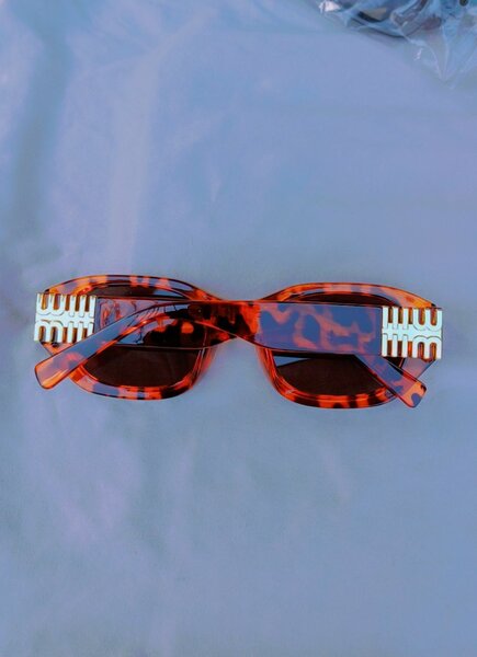Lunettes de soleil tortues
