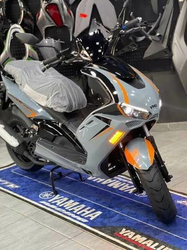 Scooter Yamaha moderne