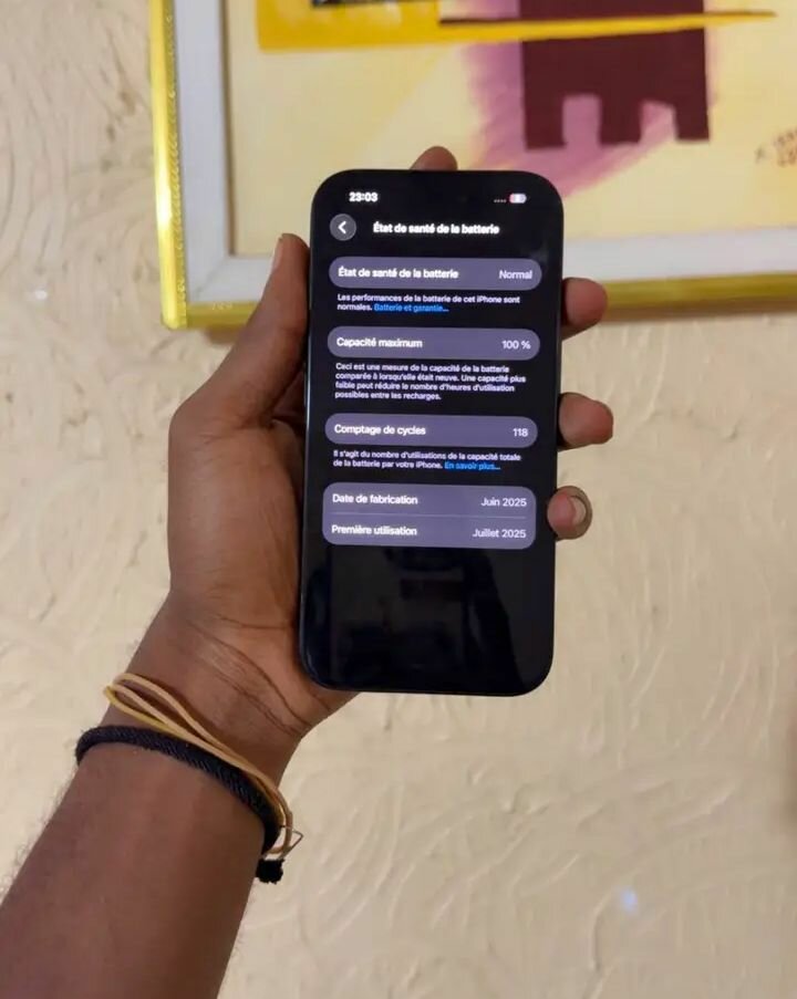 iPhone 16 Noir 128 Go