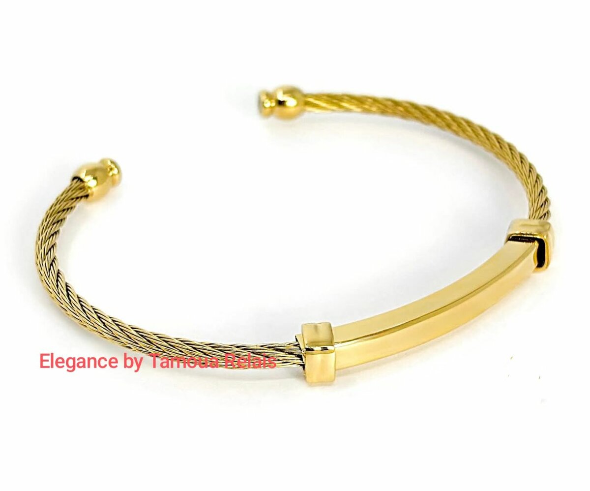 Bracelet en acier doré élégant