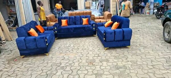 Salon en velours bleu 3+2+1