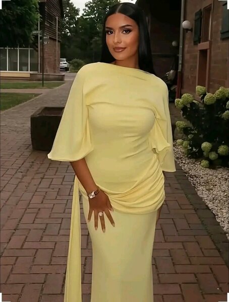 Tenue élégante jaune femme