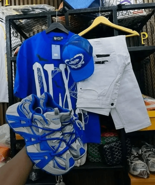 Ensemble tendance bleu et blanc