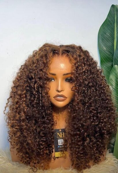 Perruques en dentelle brésilienne