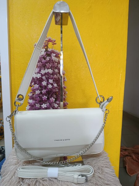 Sac à bandoulière en cuir élégant