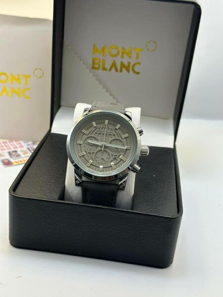 Mont Blanc Montre Homme Luxe