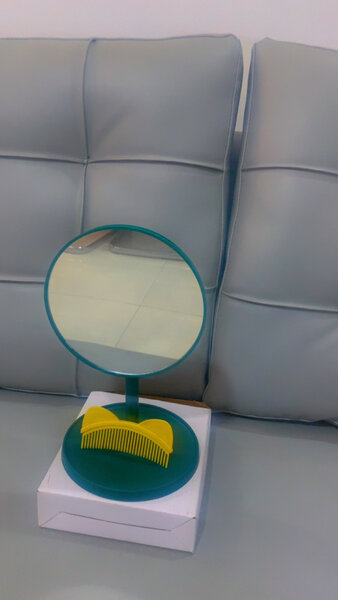 Miroir de Table avec peigne