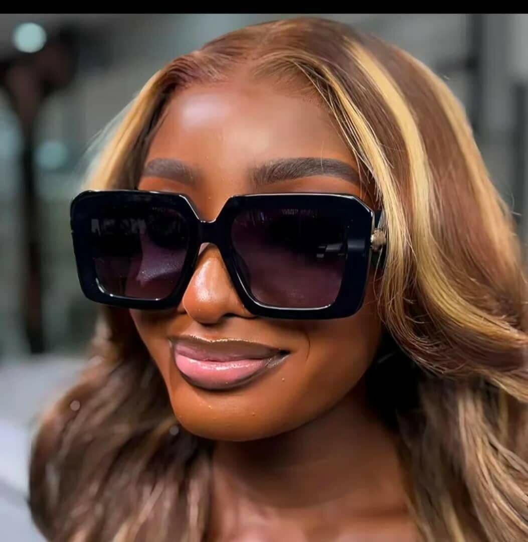 Lunettes de soleil carrées