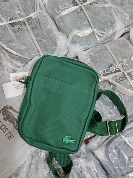 Sacoche bandoulière Lacoste