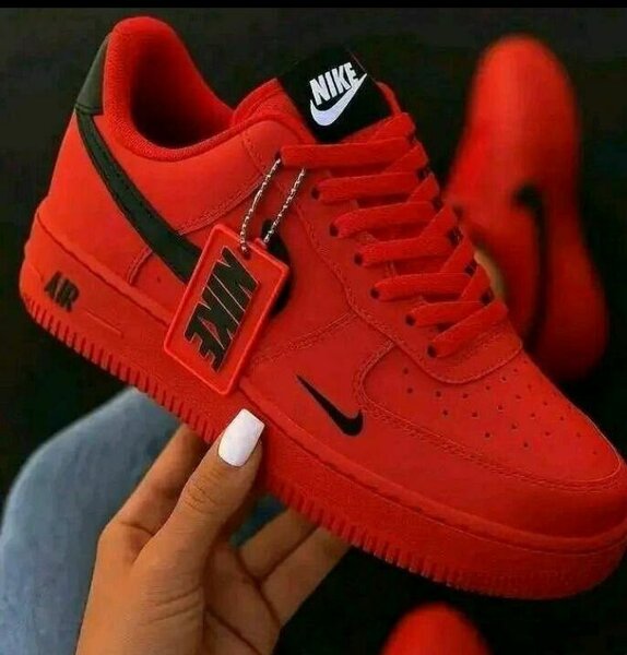 Baskets rouge Nike AIR
