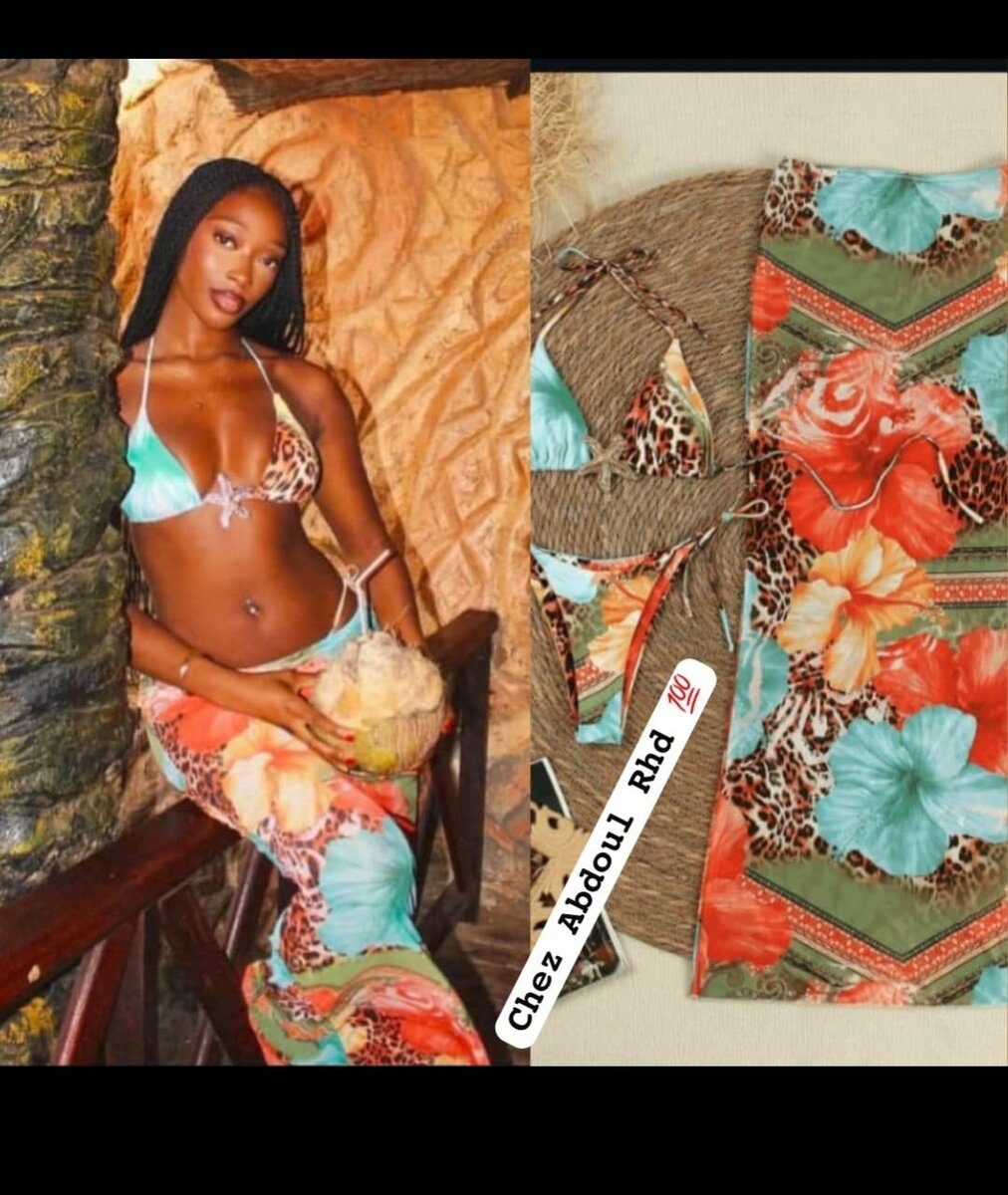 Bikini fleuri avec paréo