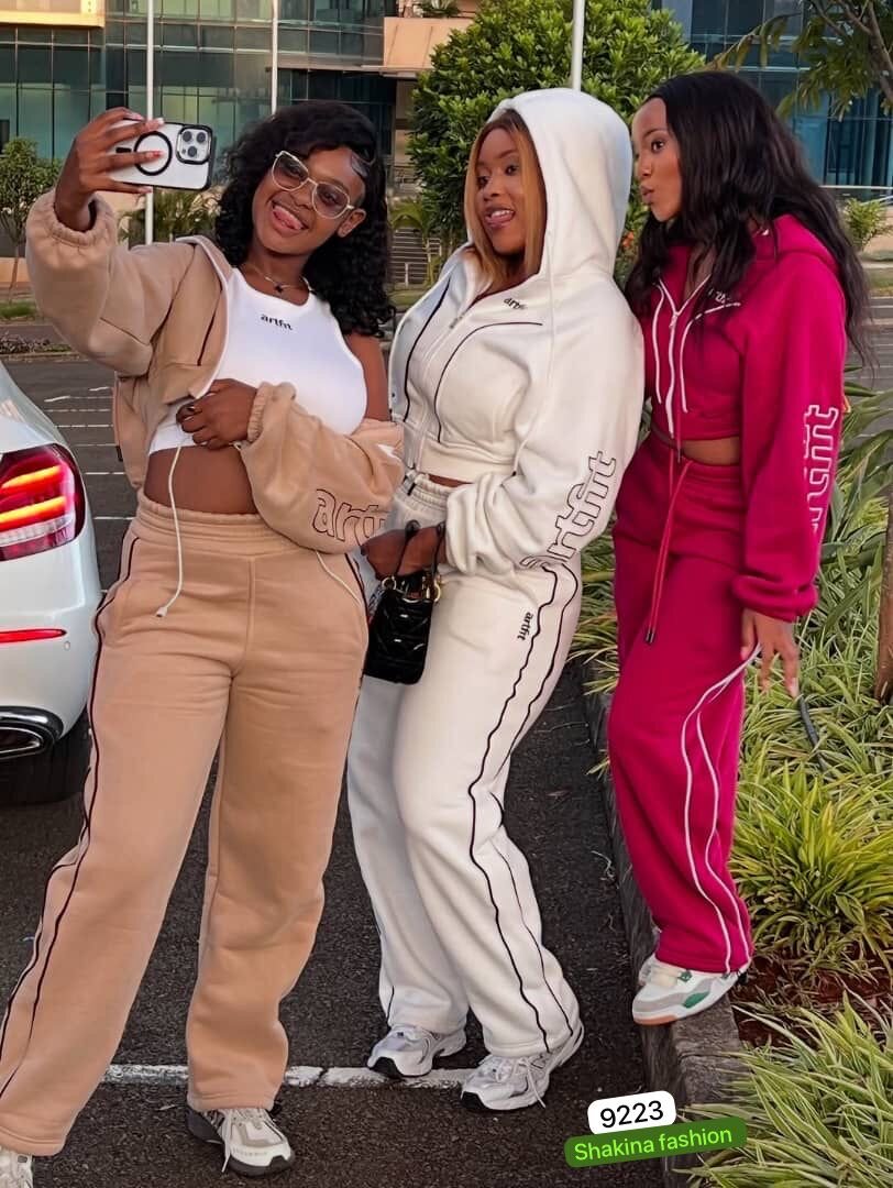 Ensemble de survêtement tendance femme