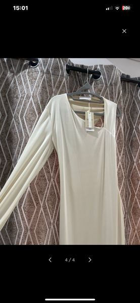 Robe longue dos nu élégante