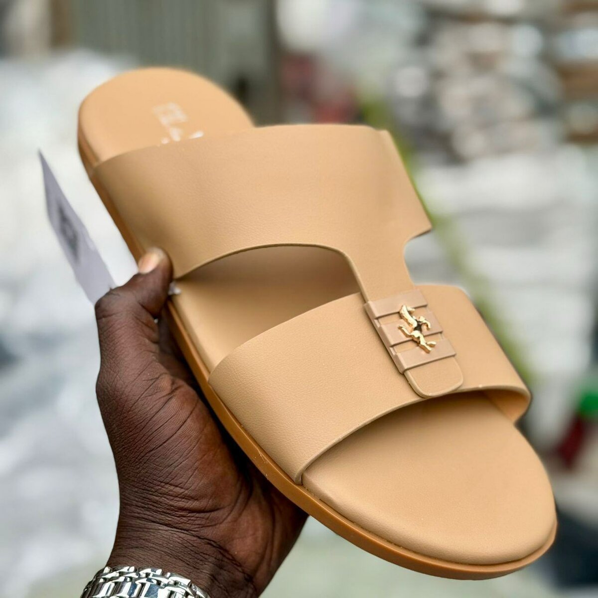 Sandales hommes cuir élégantes