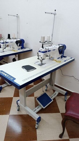 Machine à coudre industrielle JAKI