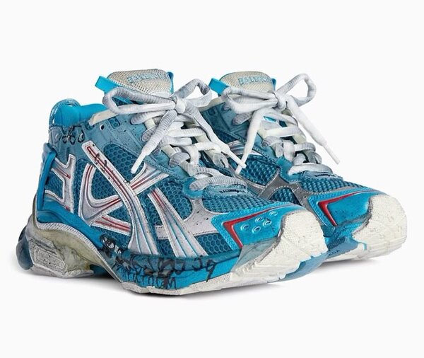 Chaussures de sport Asics bleu et blanc