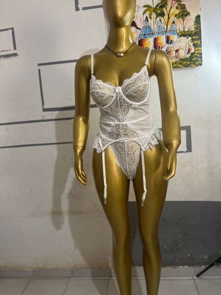 Body sensuel en dentelle