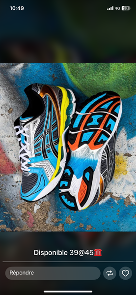 Chaussures de course colorées