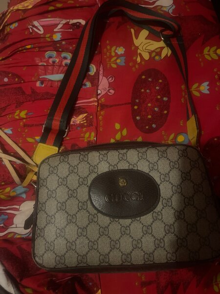 Sac bandoulière Gucci élégant