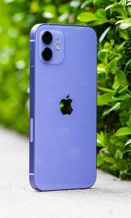Apple iPhone 12