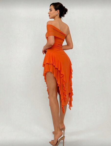 Robe orange élégante
