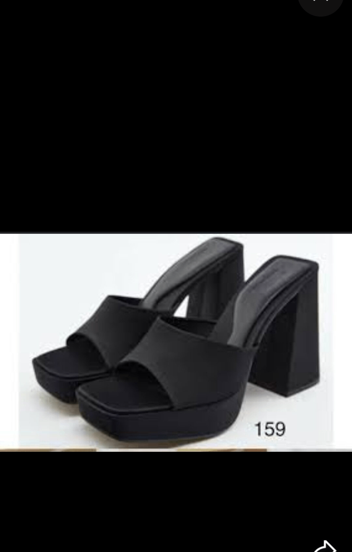 Sandales à talons hauts