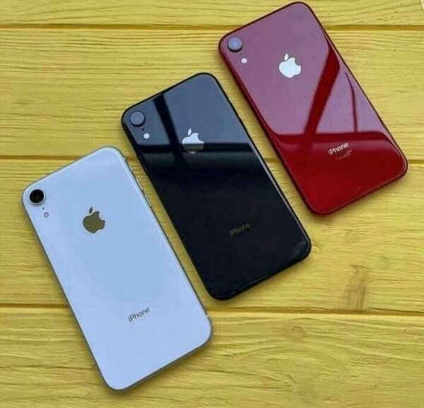 iPhone XR multicolore