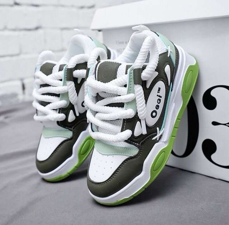 Baskets enfant stylées