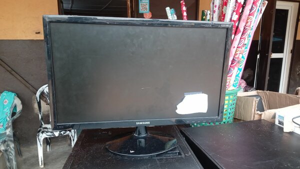 Moniteur Samsung 22 pouces