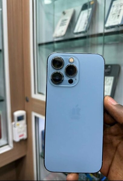 iPhone 13 Pro Bleu