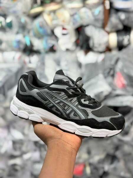 Asics Nyc gris blanc