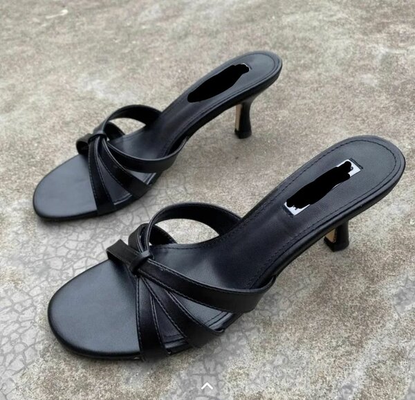 Sandales à talons élégantes