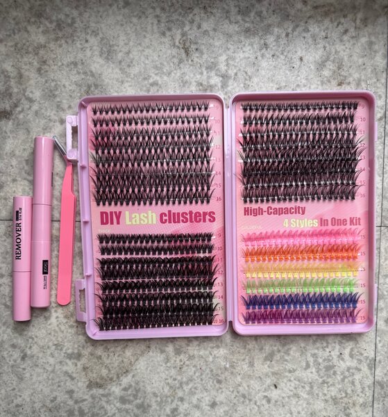 Extensions de cils colorés