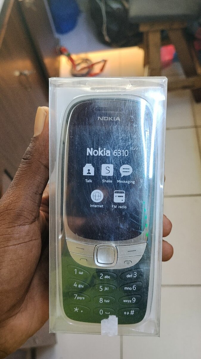 Nokia 6310 Mobile Phone