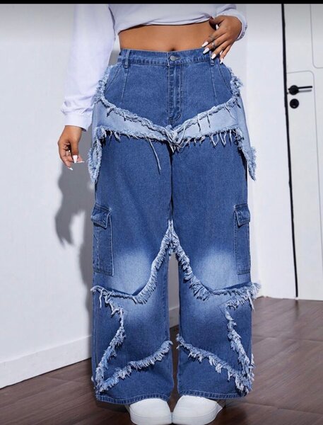 Jeans larges déchirés et effilochés pour femme