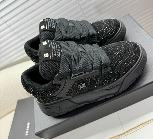 Baskets élégantes pour adultes