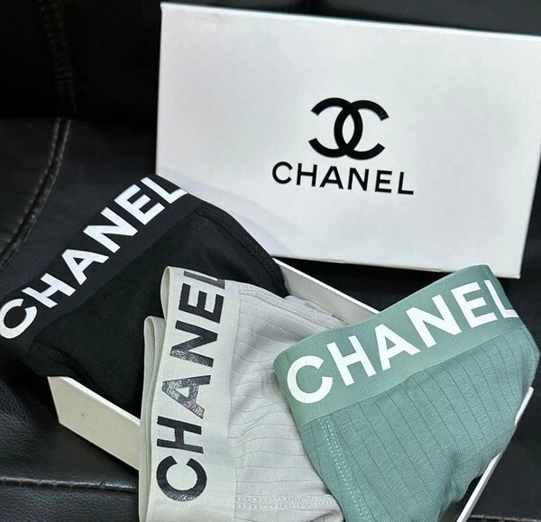 Lot de caleçons de marque