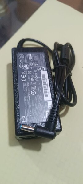 Chargeur pour ordinateur portable