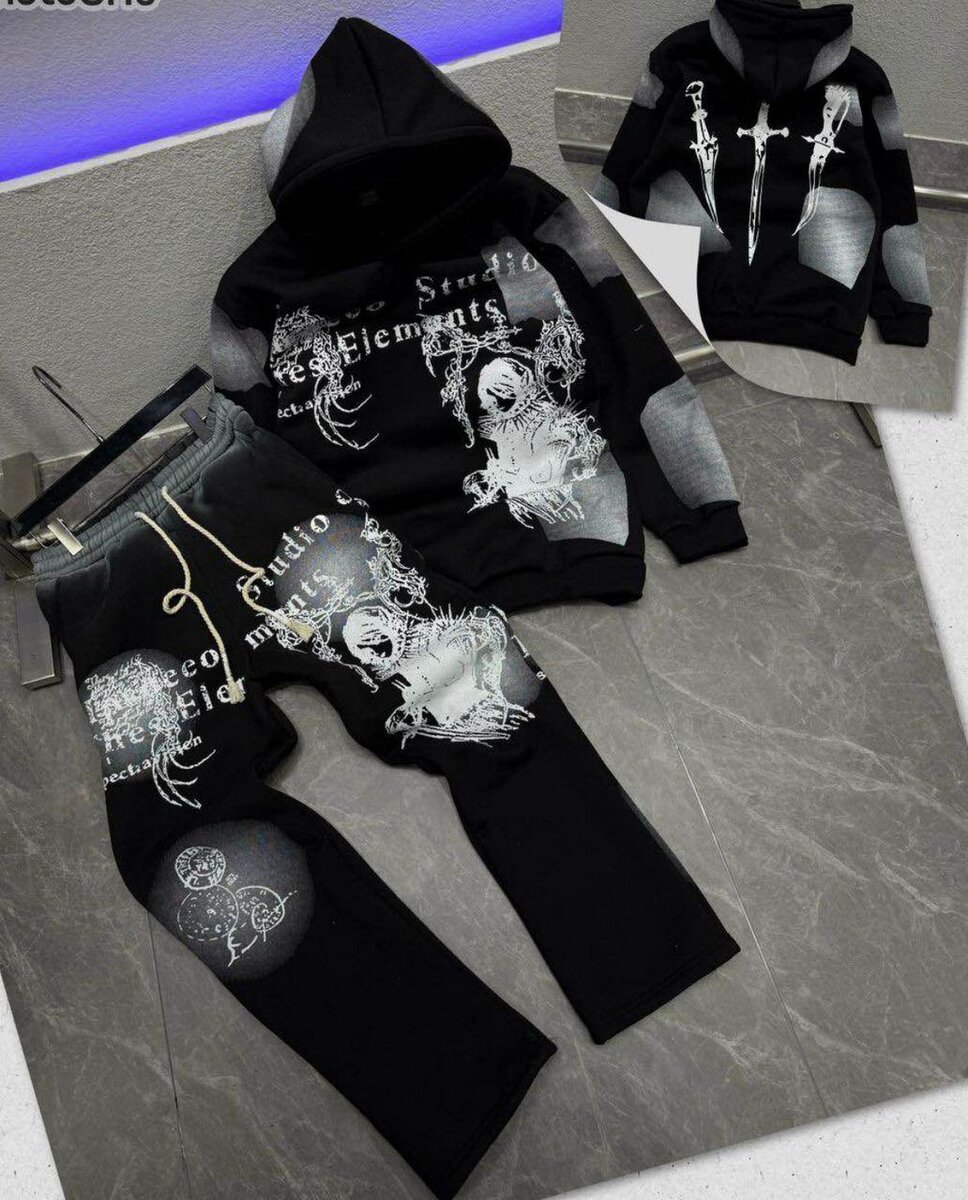 Ensemble de survêtement stylé