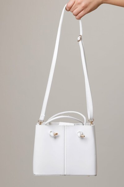 Sac à main blanc élégant