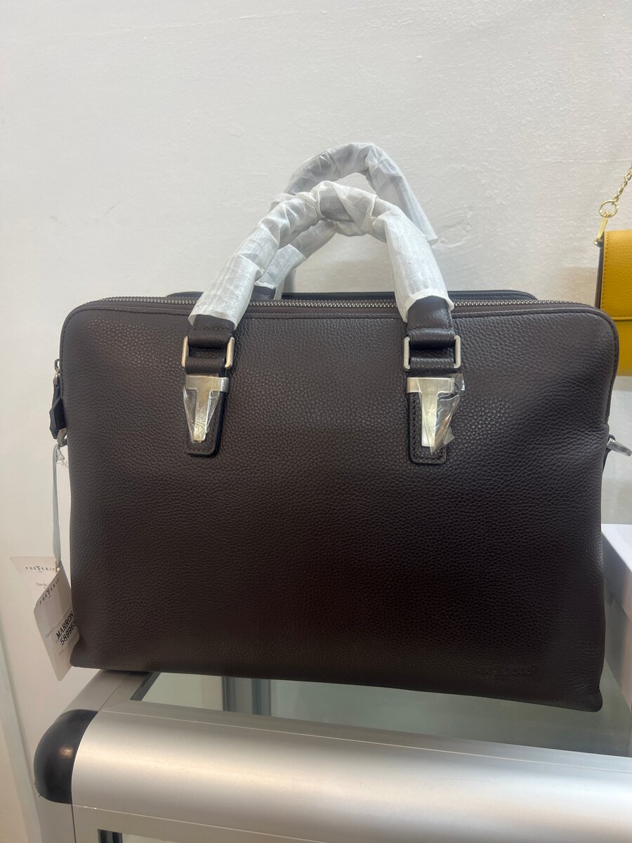 Sacoche en cuir élégante