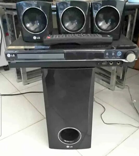 Système Home Cinéma LG