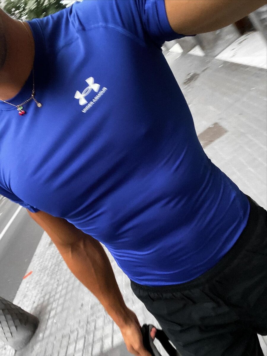 T-shirt compression sport